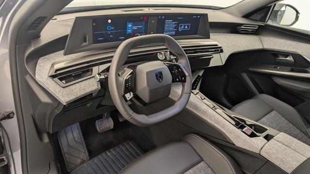 Peugeot 3008 Hybrid 145 e-DCS6 Allure 
