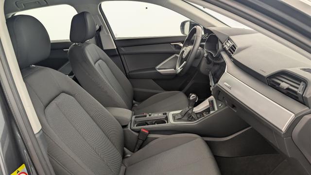 Audi Q3 35 TDI 150 ch S tronic 7 Design 