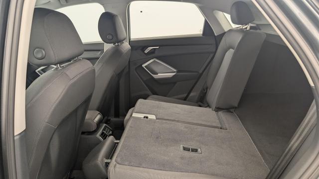 Audi Q3 35 TDI 150 ch S tronic 7 Design 