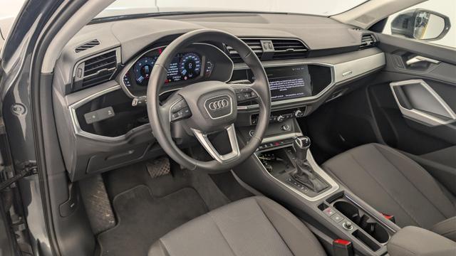 Audi Q3 35 TDI 150 ch S tronic 7 Design 