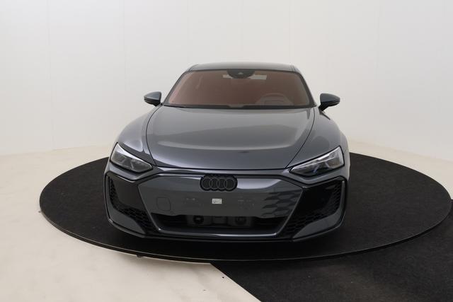 Audi RS e-tron GT 