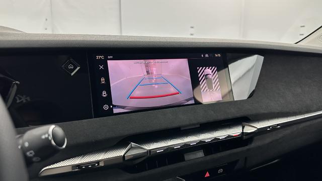 DS Automobiles 4 Performance Line 