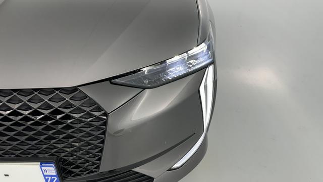 DS Automobiles 4 Performance Line 