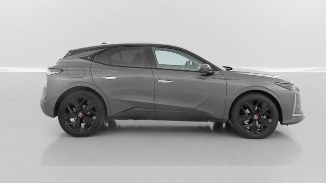 DS Automobiles 4 Performance Line 