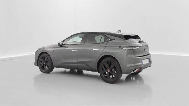 DS Automobiles 4 Performance Line 