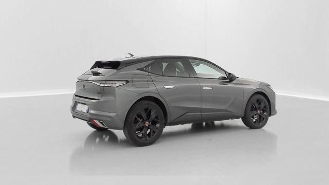 DS Automobiles 4 Performance Line 