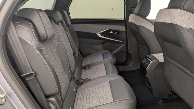 Peugeot 5008 Hybrid 136 e-DCS6 Allure 