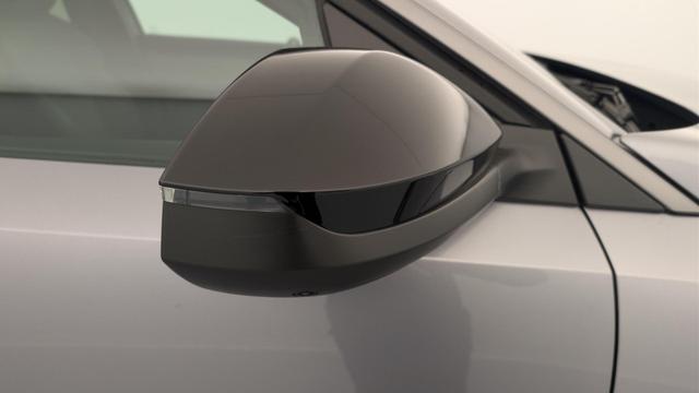 Peugeot 5008 HYBRID 145 CH E-DCS6 ALLURE 