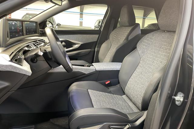 Peugeot 3008 Hybrid 145 e-DCS6 Allure 