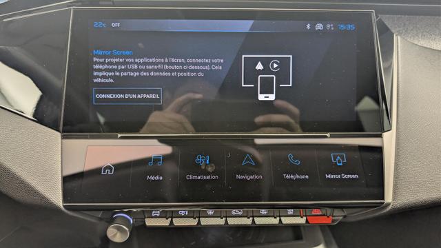 Peugeot 408 Hybrid 136 e-DCS6 Allure 