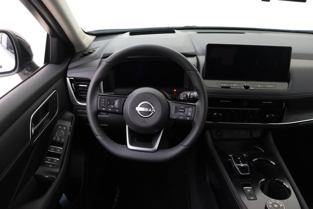 Nissan X-Trail Tekna / 20 alloys Premium Pack (MY24) 