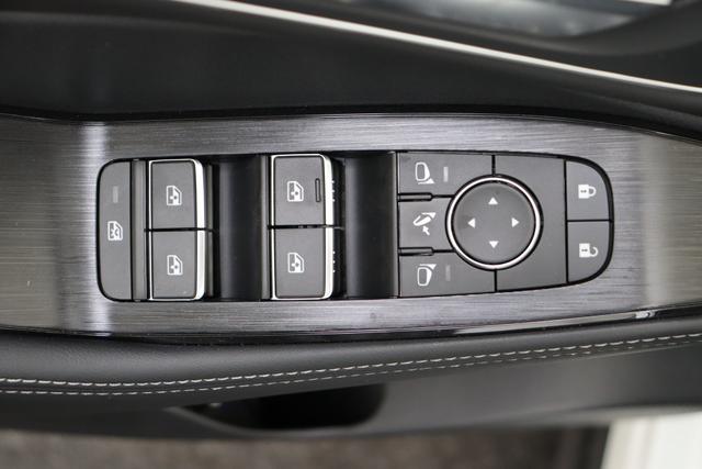 Nissan X-Trail Tekna / 20 alloys Premium Pack (MY24) 