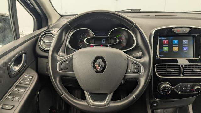 Renault Clio Grandtour Estate TCe 120 Energy Intens 