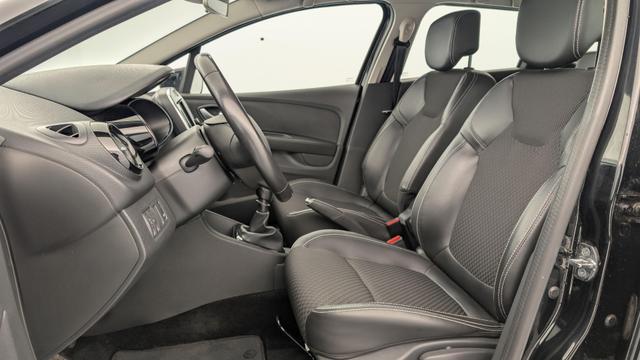 Renault Clio Grandtour Estate TCe 120 Energy Intens 