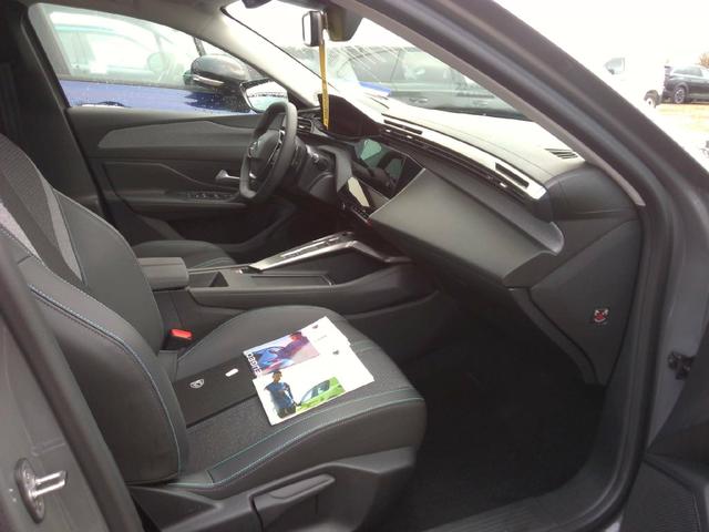 Peugeot 408 Allure 