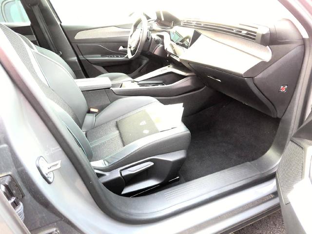 Peugeot 408 Allure 