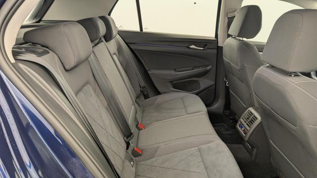 Volkswagen Golf 1.5 ETSI OPF 150 DSG7 STYLE 