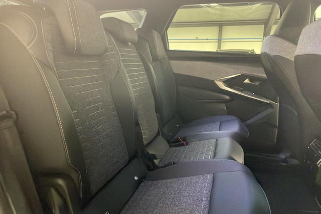 Peugeot 5008 HYBRID 145 CH E-DCS6 ALLURE 