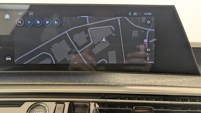 Peugeot 5008 HYBRID 145 CH E-DCS6 ALLURE 