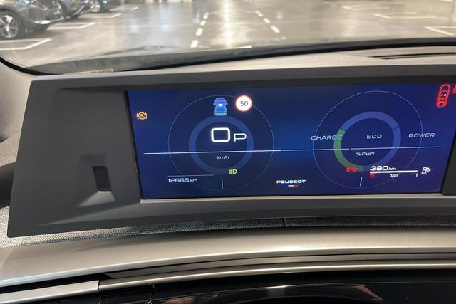 Peugeot 5008 HYBRID 145 CH E-DCS6 ALLURE 