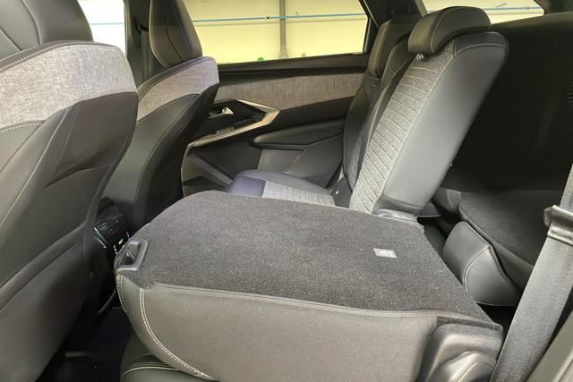 Peugeot 5008 HYBRID 145 CH E-DCS6 ALLURE 