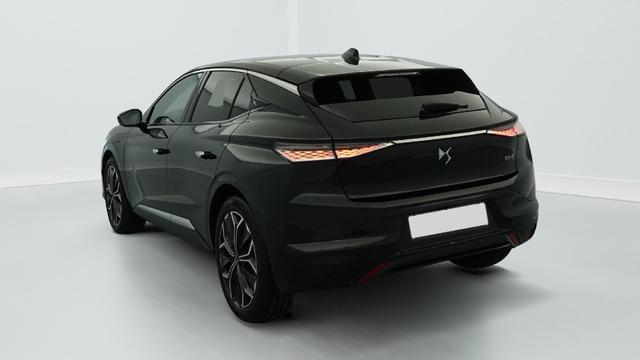 DS Automobiles 4 Hybride 145 e-DCT6 Etoile - Alcantara 