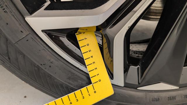 DS Automobiles 4 Hybride 145 e-DCT6 Etoile - Alcantara 