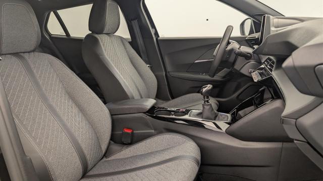 Peugeot 2008 100 S&S BVM6 Allure 