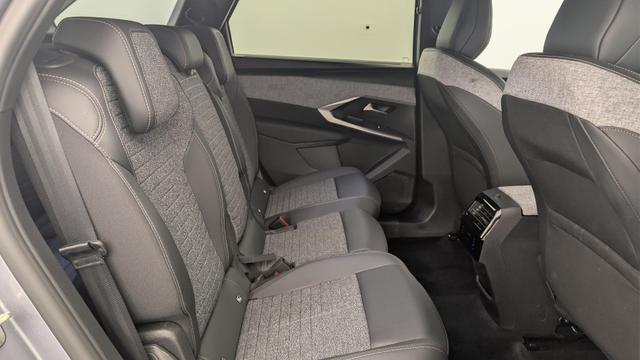 Peugeot 5008 HYBRID 145 CH E-DCS6 ALLURE 