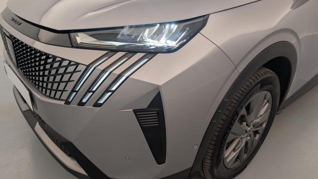 Peugeot 5008 HYBRID 145 CH E-DCS6 ALLURE 