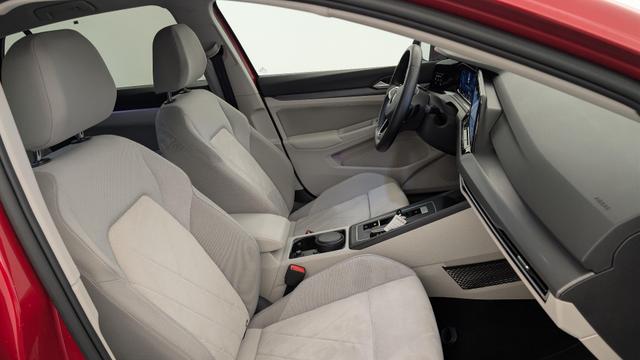 Volkswagen Golf 2.0 TDI SCR 150 DSG7 STYLE 
