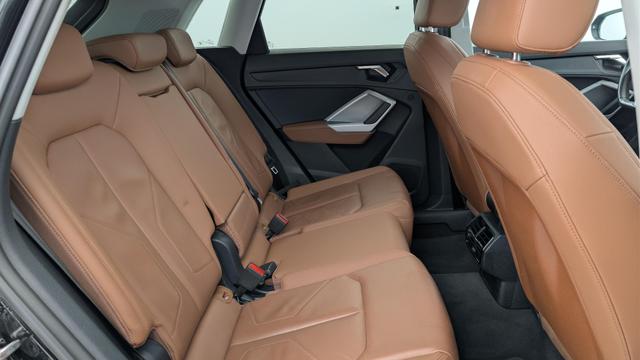 Audi Q3 35 TDI 150 ch S tronic 7 Design 