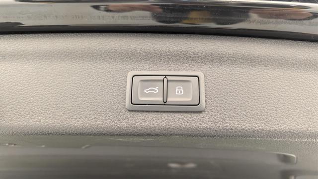 Audi Q3 35 TDI 150 ch S tronic 7 Design 
