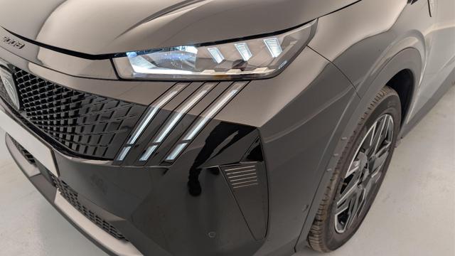 Peugeot 5008 HYBRID 145CH E-DCS6 GT 