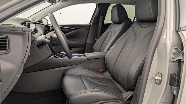 DS Automobiles 4 PureTech 130 EAT8 Rivoli 