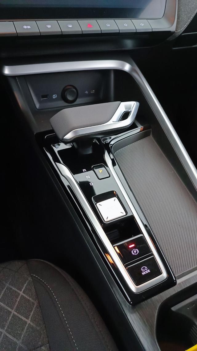 MG ZS Comfort 