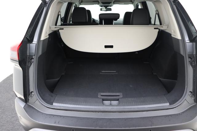 Nissan X-Trail N-Connecta 5pl HUD AFA 19" 