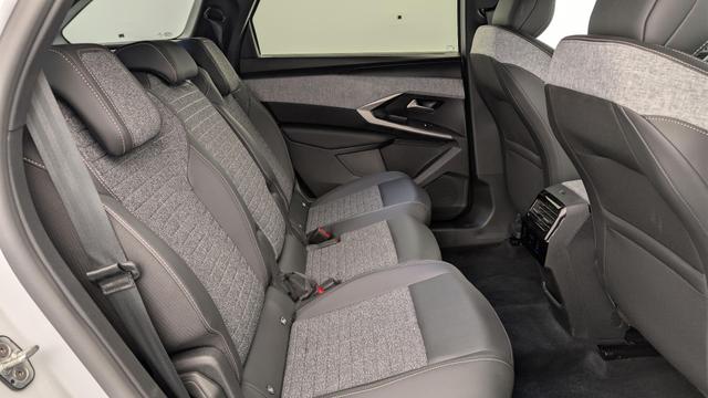 Peugeot 5008 HYBRID 145 CH E-DCS6 ALLURE 