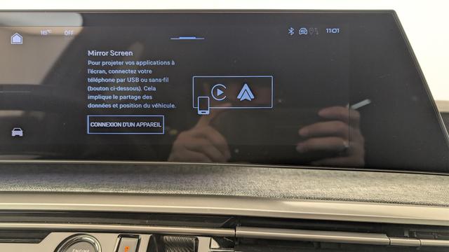 Peugeot 5008 HYBRID 145 CH E-DCS6 ALLURE 