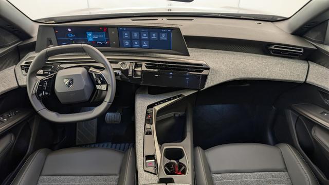 Peugeot 3008 Hybrid 145 e-DCS6 Allure 