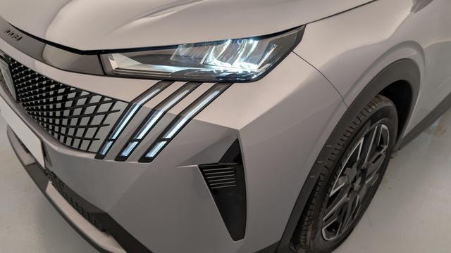 Peugeot 3008 Hybrid 145 e-DCS6 Allure 