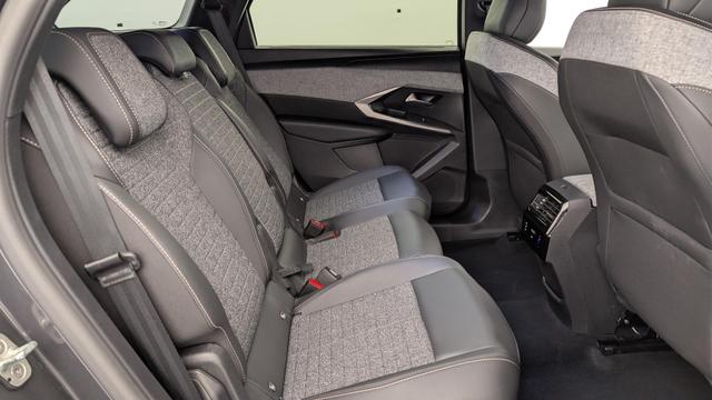 Peugeot 5008 Hybrid 136 e-DCS6 Allure 