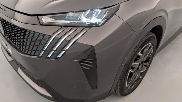 Peugeot 5008 Hybrid 136 e-DCS6 Allure 
