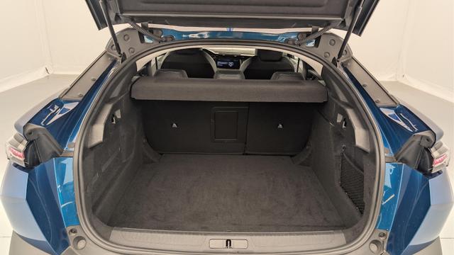 Peugeot 408 Hybrid 136 e-DCS6 Allure 