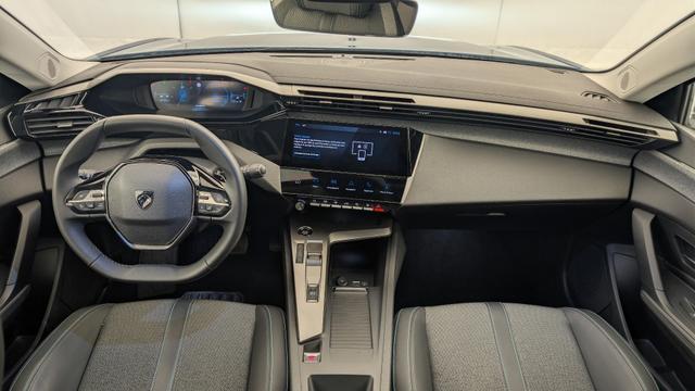 Peugeot 408 Hybrid 136 e-DCS6 Allure 