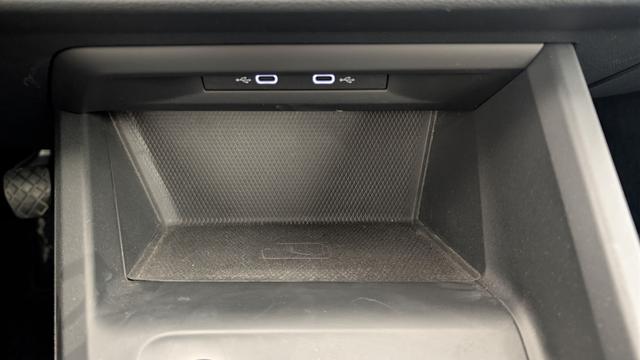 Volkswagen Golf 1.0 TSI OPF 110 BVM6 LIFE 