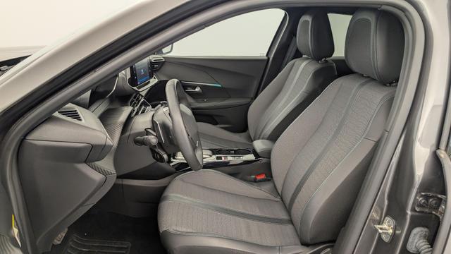 Peugeot 2008 PureTech 130 S&S EAT8 Allure 