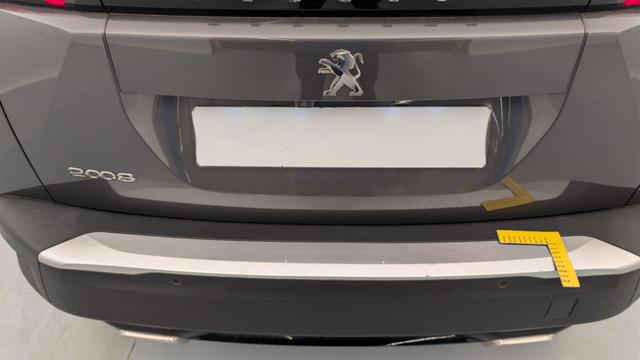 Peugeot 2008 PureTech 130 S&S EAT8 Allure 
