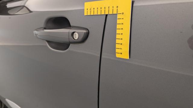Peugeot 2008 PureTech 130 S&S EAT8 Allure 