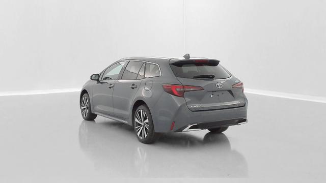 Toyota Corolla Touring Sports Design 